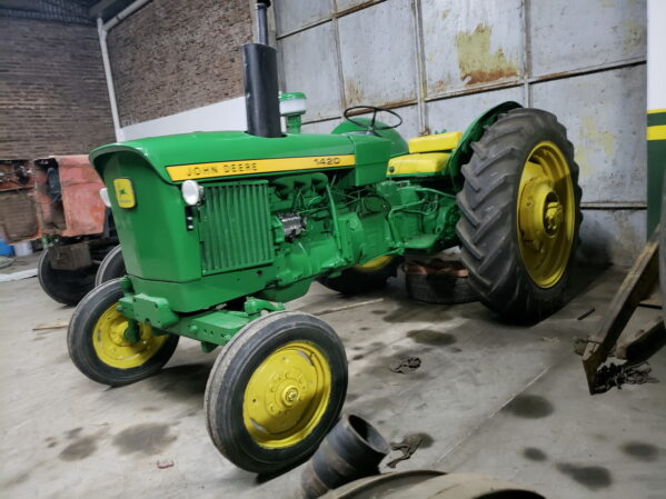 Tractor John Deere 1420