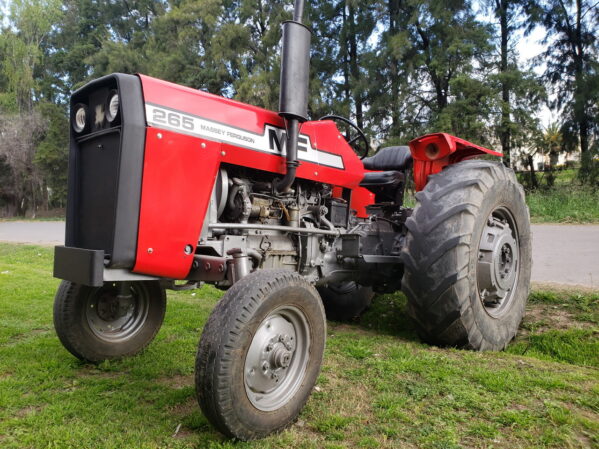 Tractor Massey Ferguson 265