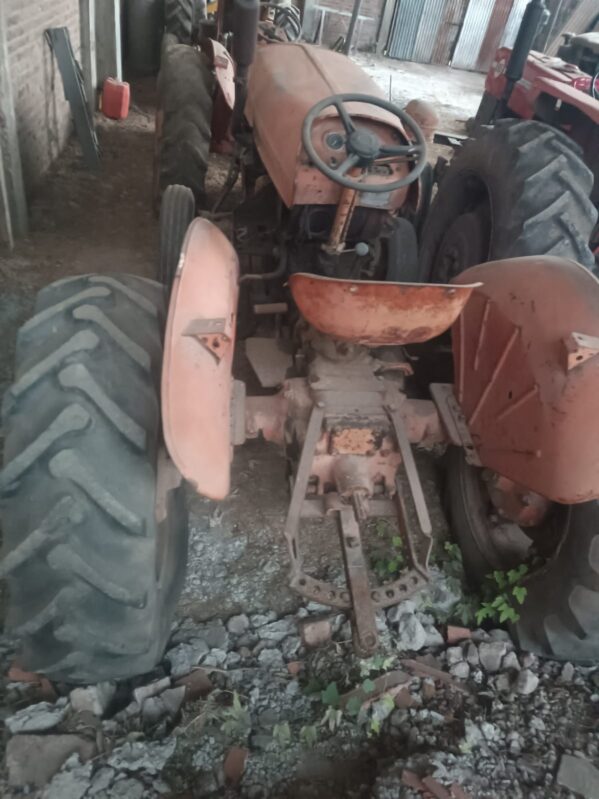 Tractor Fiat 450