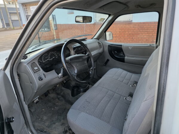 Ford Ranger Cabina simple 2000 usada